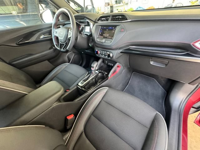 Used 2023 Chevrolet TrailBlazer RS AWD/4WD image 31