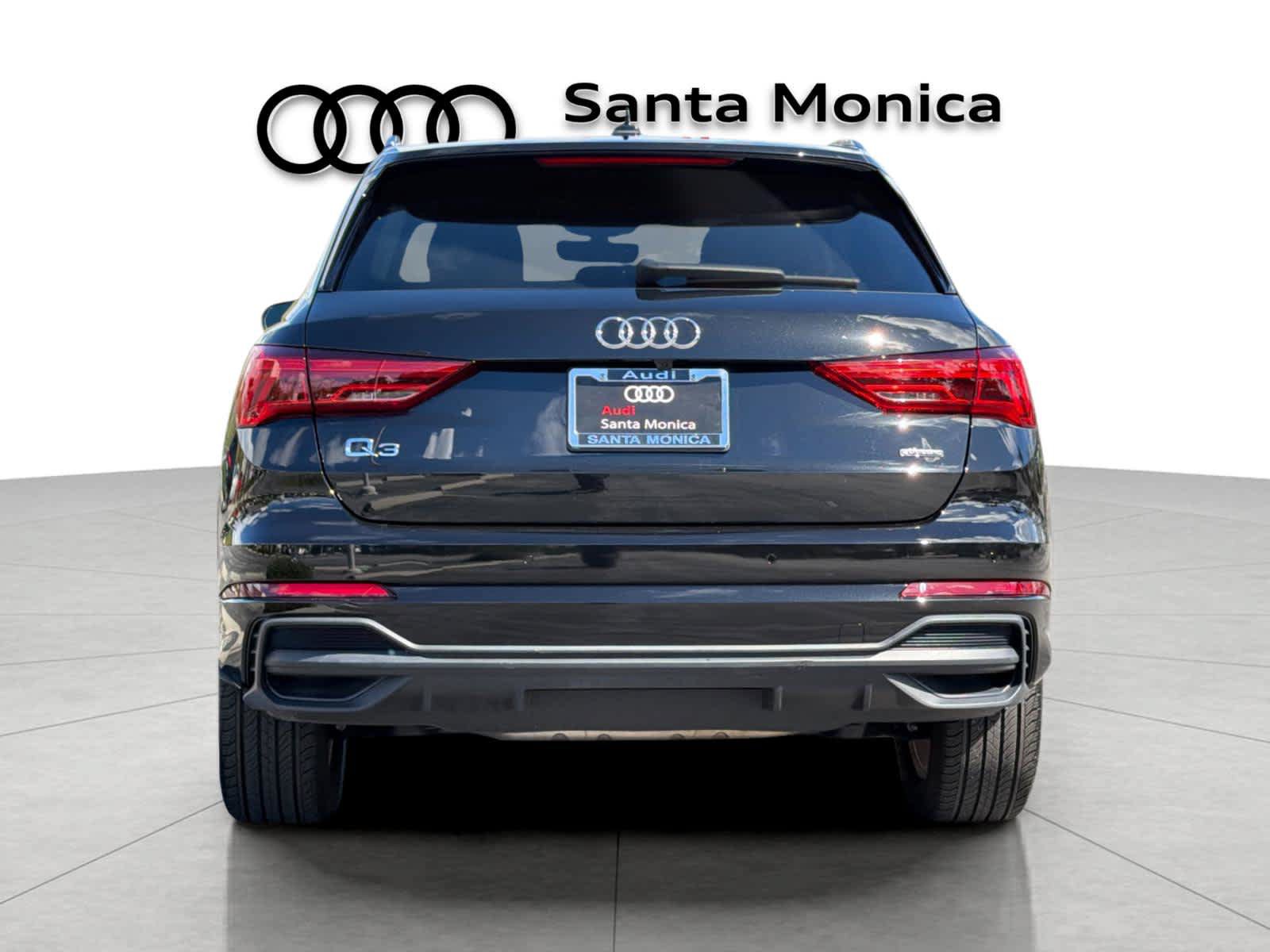 Used 2024 Audi Q3 2.0T Premium w/ Convenience Package AWD/4WD image 7