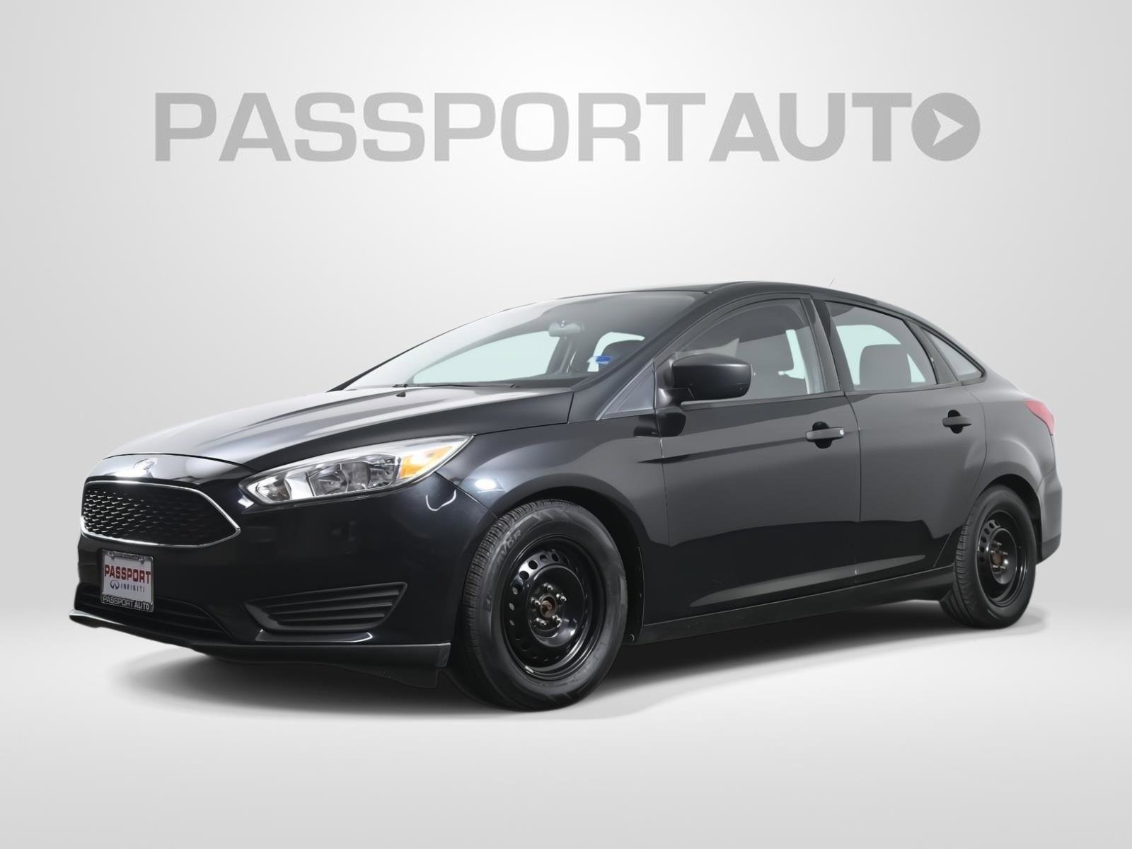 Used 2015 Ford Focus S image 1