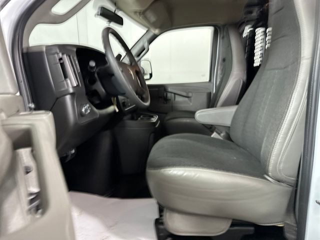 Used 2024 Chevrolet Express 2500 w/ Driver Convenience Package image 11