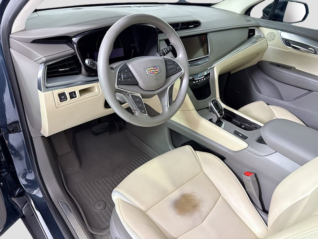 Used 2019 Cadillac XT5 Luxury FWD image 9