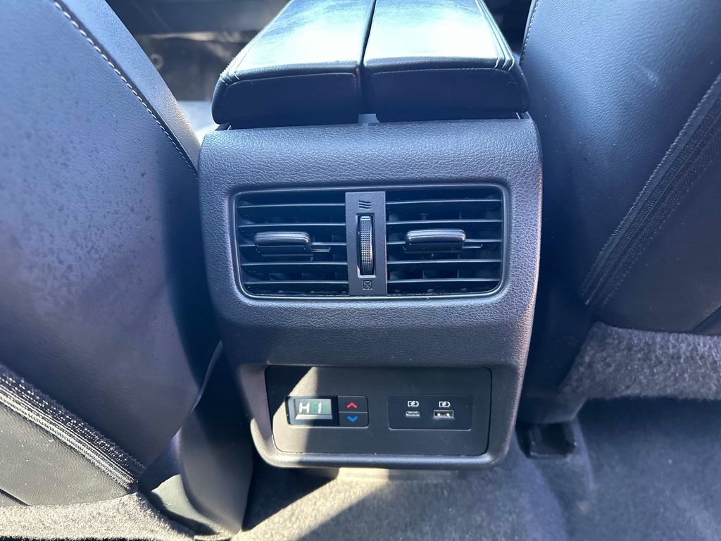 Used 2023 Nissan Rogue SL w/ SL Premium Package AWD/4WD image 17