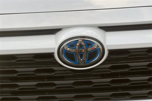 Used 2024 Toyota RAV4 XLE image 38