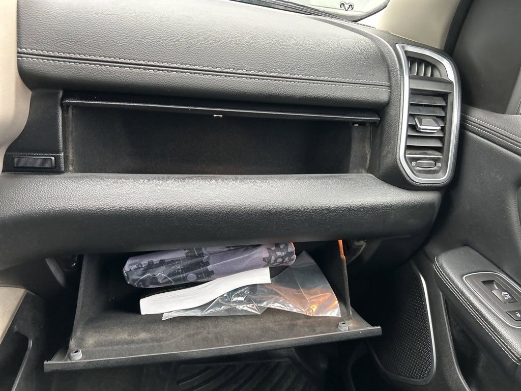 Used 2022 RAM 1500 Laramie image 32