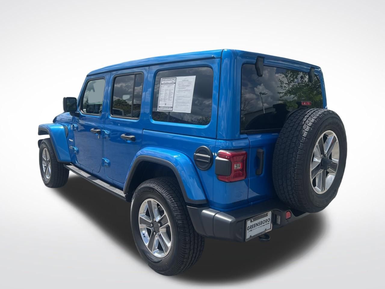 Used 2022 Jeep Wrangler Unlimited Sahara w/ Cold Weather Group video 3