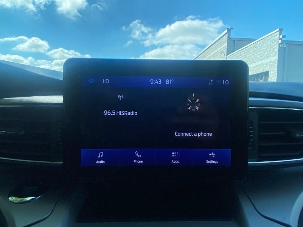Used 2023 Ford Explorer XLT w/ Equipment Group 202A AWD/4WD image 22