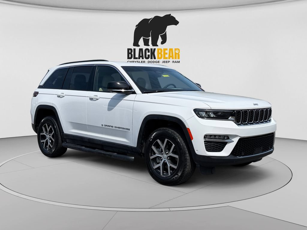 Used 2025 Jeep Grand Cherokee Limited w/ Luxury Tech Group II AWD/4WD image 1