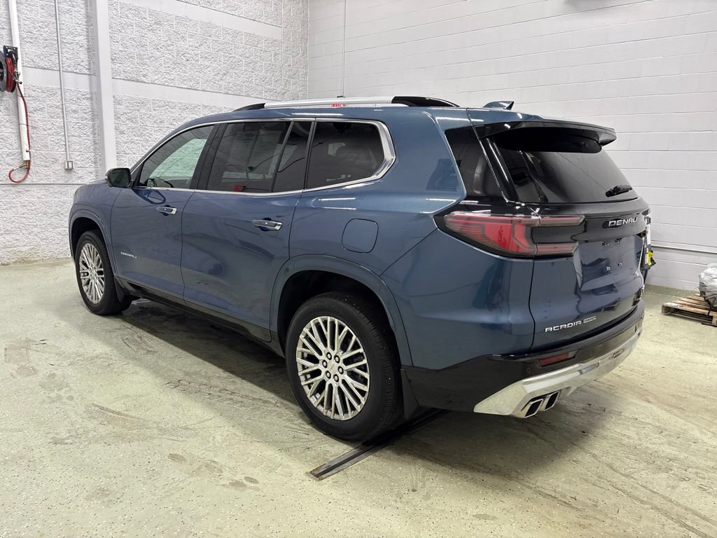 Used 2025 GMC Acadia Denali AWD/4WD image 6
