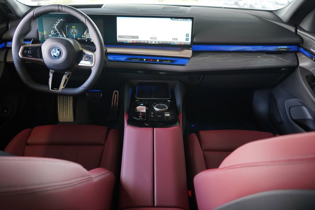 New 2026 BMW i5 eDrive40 w/ M Sport Package RWD image 13