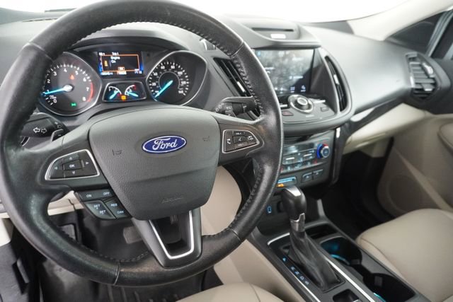 Used 2017 Ford Escape Titanium image 27