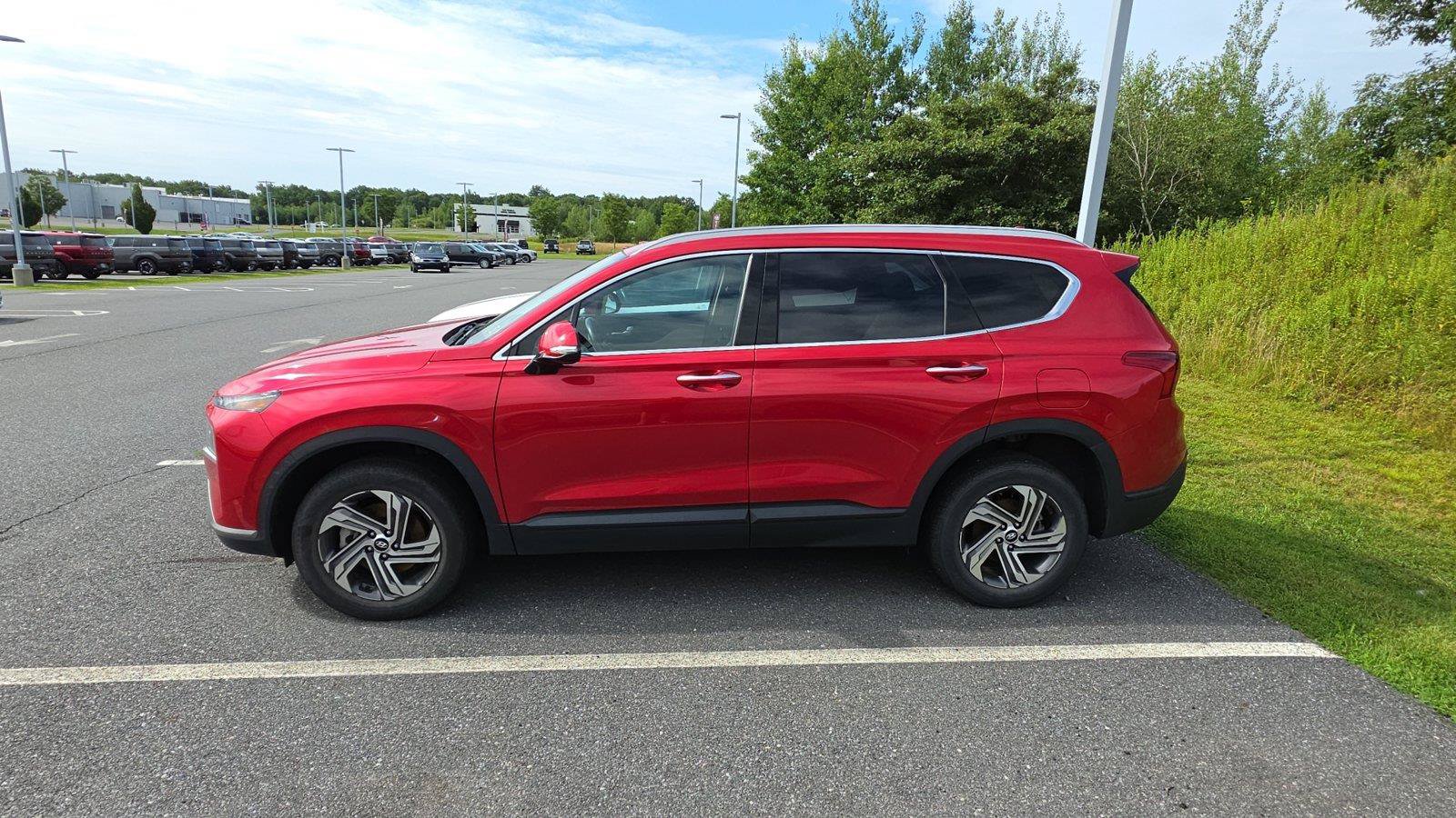Certified 2023 Hyundai Santa Fe SEL AWD/4WD image 4