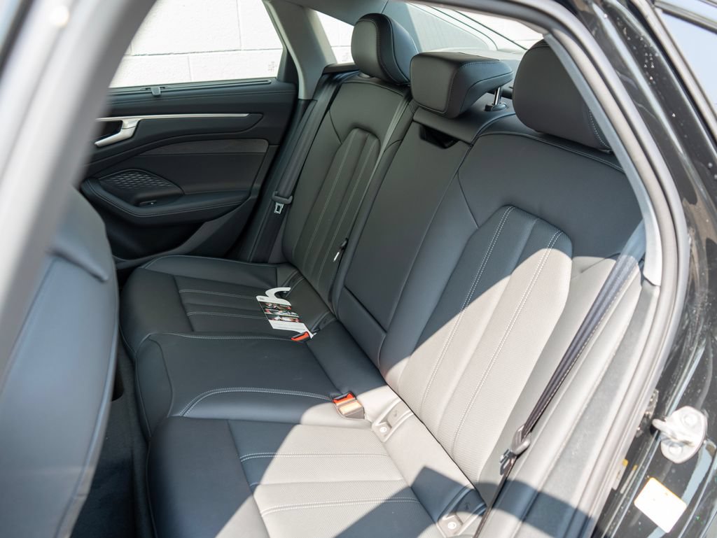 New 2026 Audi A6 Premium Plus AWD/4WD image 9
