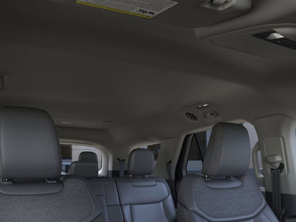 New 2025 Ford Explorer Active w/ Active Comfort Package image 22