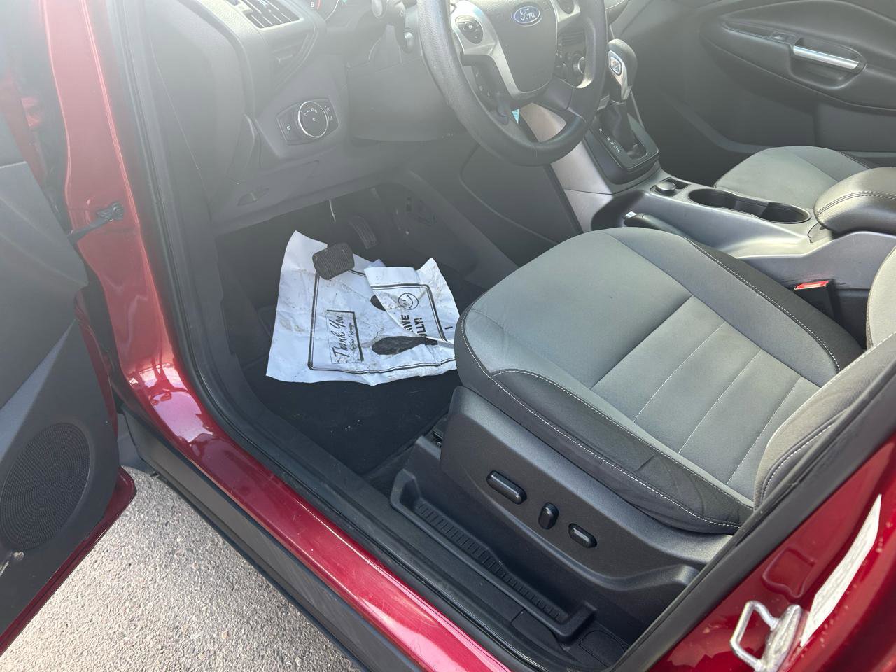 Used 2014 Ford Escape SE image 16