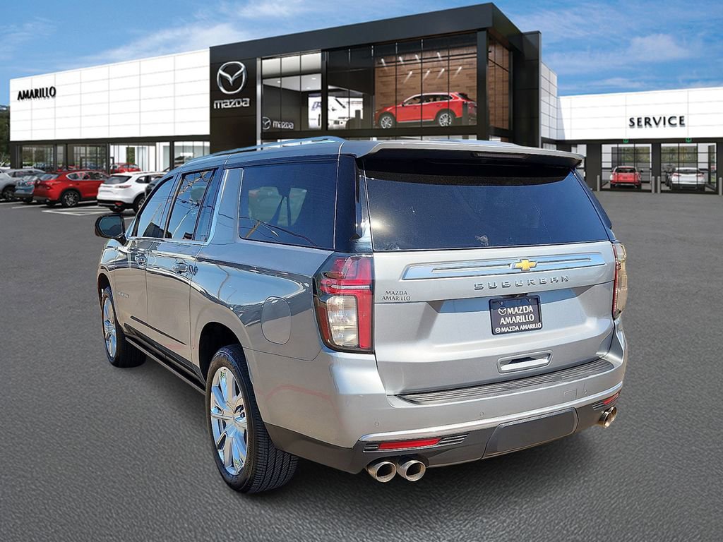 Used 2024 Chevrolet Suburban High Country AWD/4WD image 3