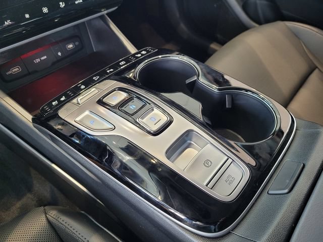 Certified 2023 Hyundai Tucson Limited AWD/4WD image 17