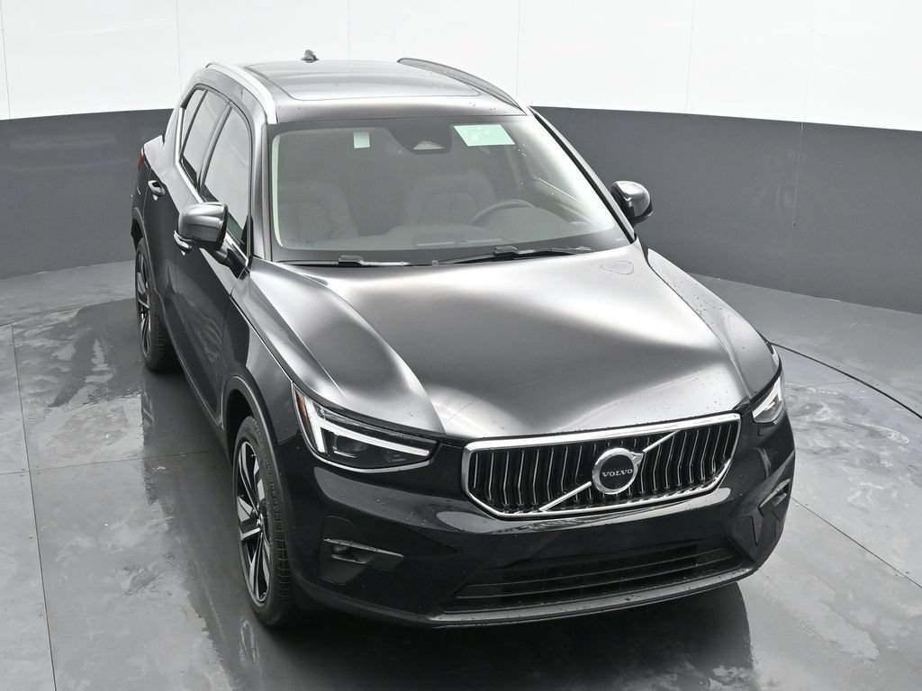 Used 2025 Volvo XC40 B5 Ultra w/ Climate Package AWD/4WD image 39