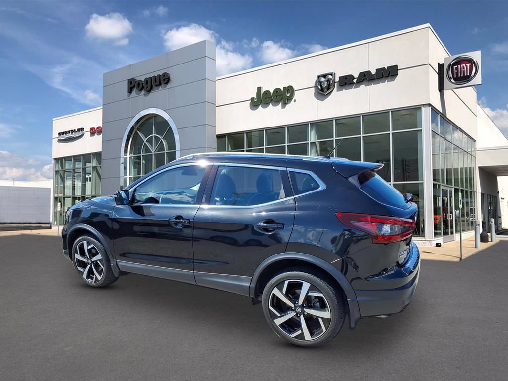 Used 2022 Nissan Rogue Sport SL AWD/4WD image 3