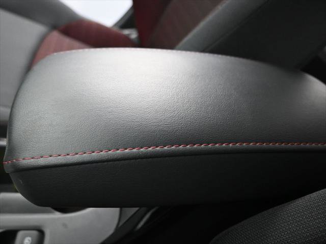 Used 2023 Toyota Corolla SE image 34