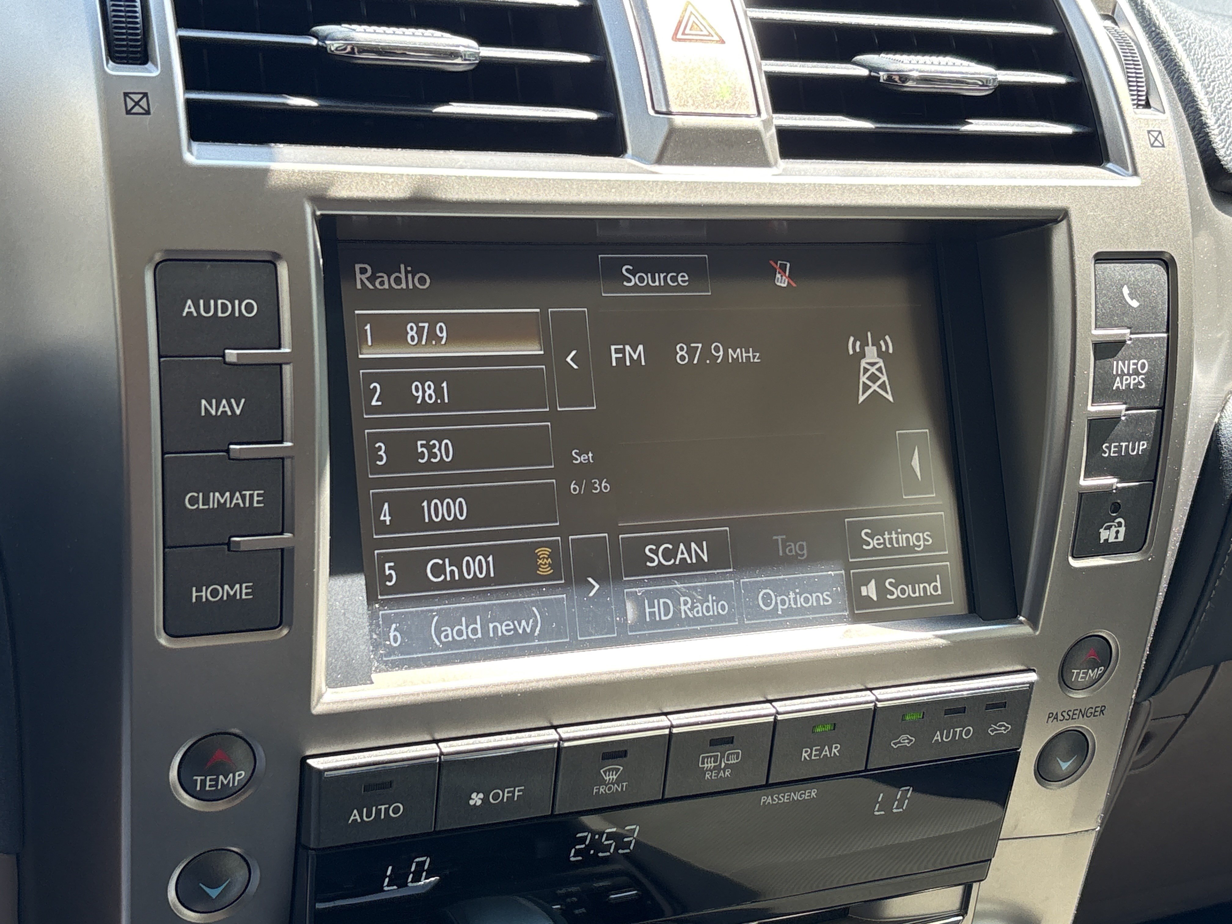 Used 2020 Lexus GX 460 Premium AWD/4WD image 23