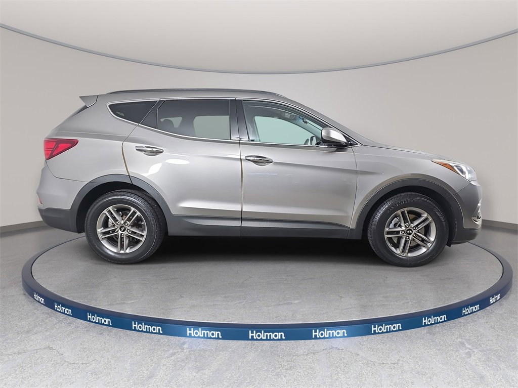 Used 2017 Hyundai Santa Fe Sport image 5
