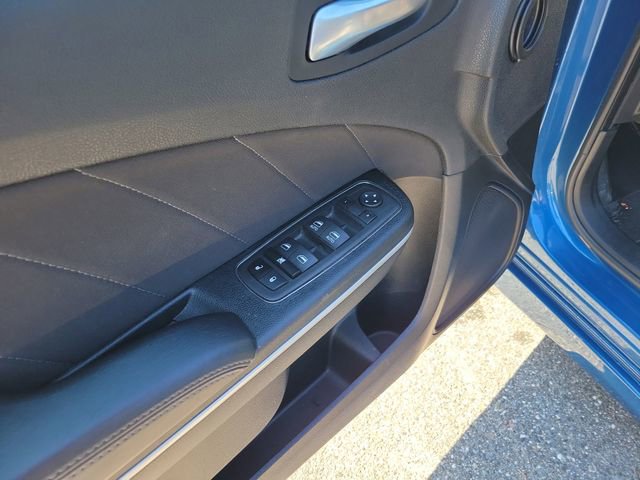 Used 2023 Dodge Charger GT image 9