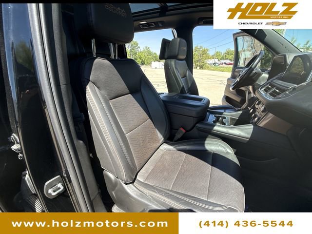 Certified 2022 Chevrolet Suburban High Country w/ Premium Package AWD/4WD image 28