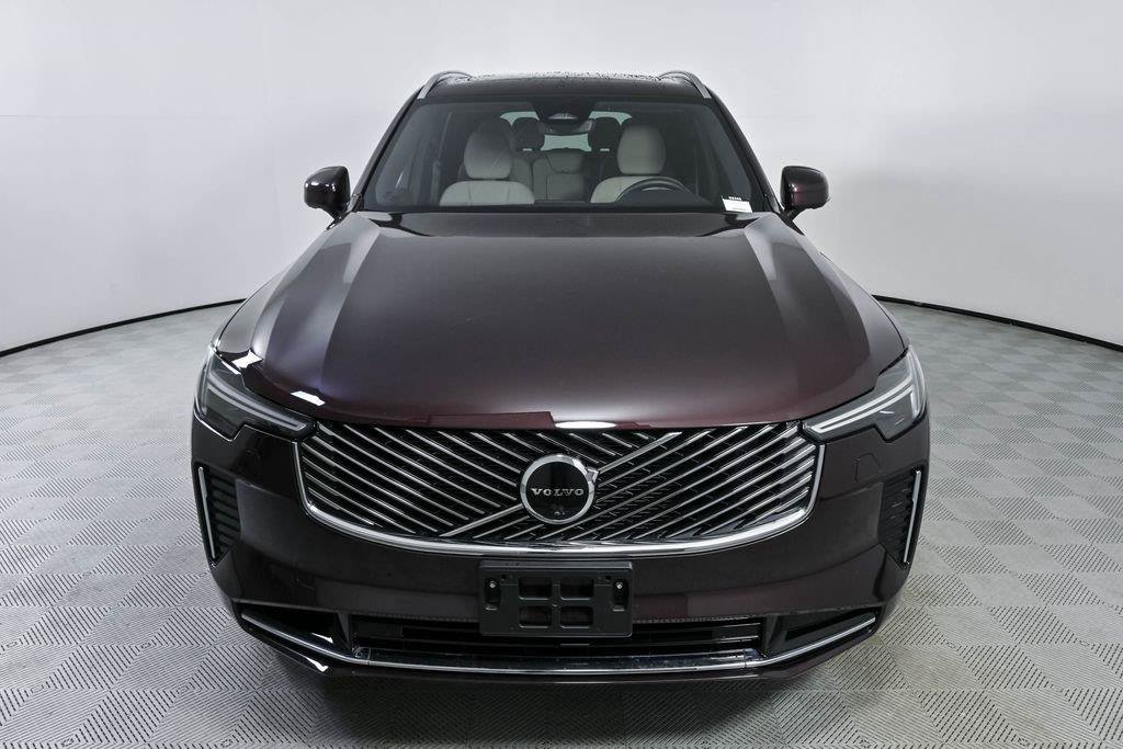 Certified 2025 Volvo XC90 T8 Plus AWD/4WD image 37