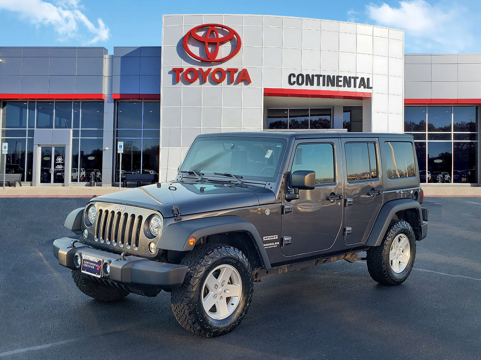 Used 2017 Jeep Wrangler Unlimited Sport w/ Quick Order Package 24S image 3