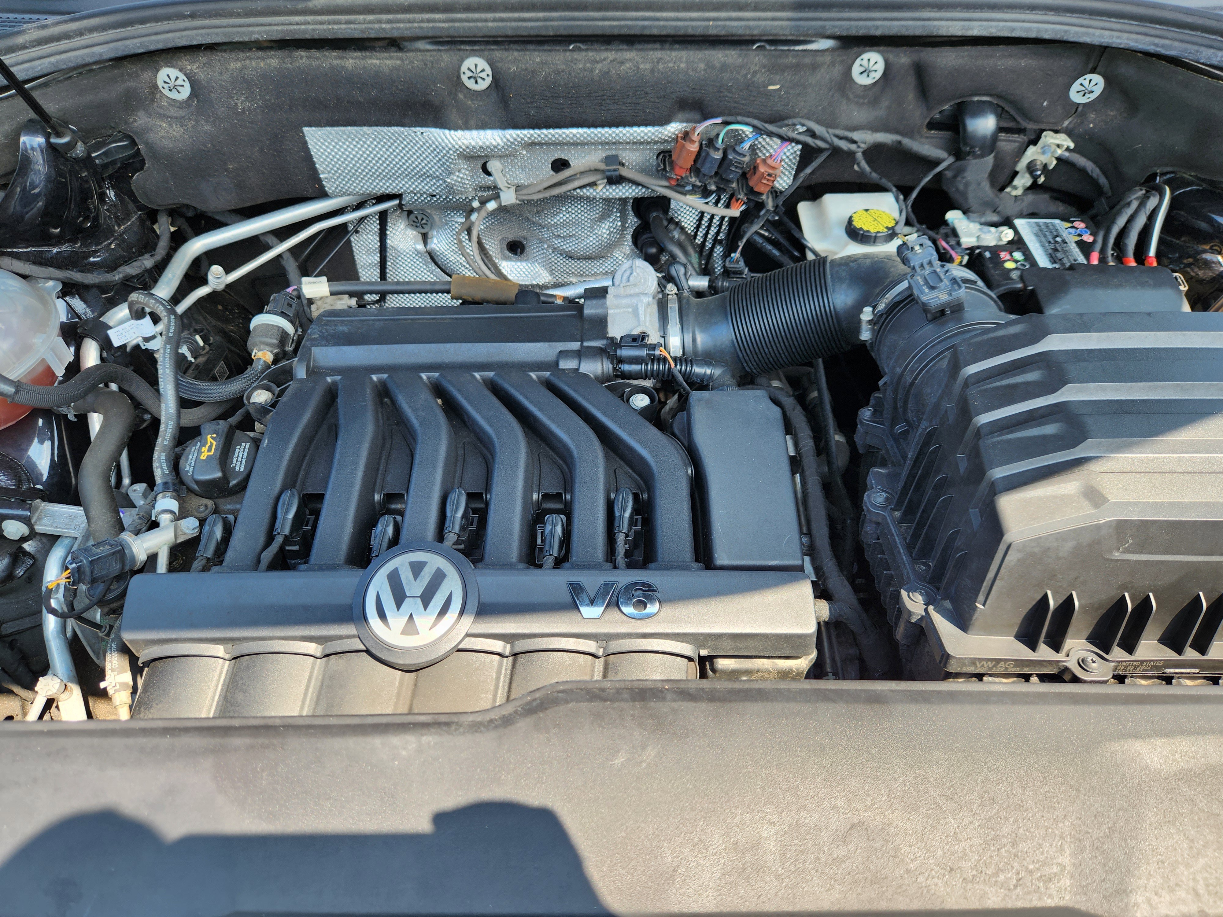 Used 2022 Volkswagen Atlas Cross Sport SE image 17