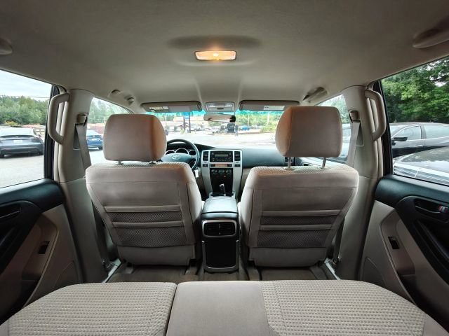 Used 2005 Toyota 4Runner SR5 RWD image 23