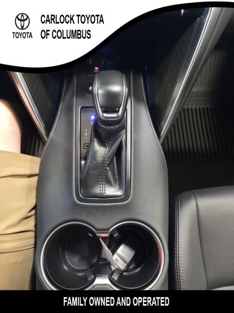 Used 2023 Toyota Venza XLE image 25