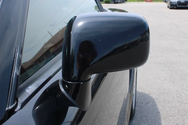 Used 2001 Toyota MR2 RWD image 7