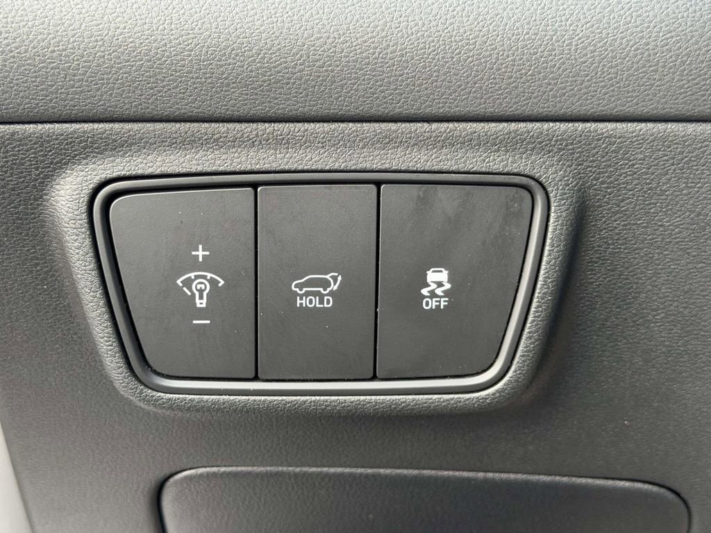 Certified 2023 Hyundai Tucson Limited AWD/4WD image 22