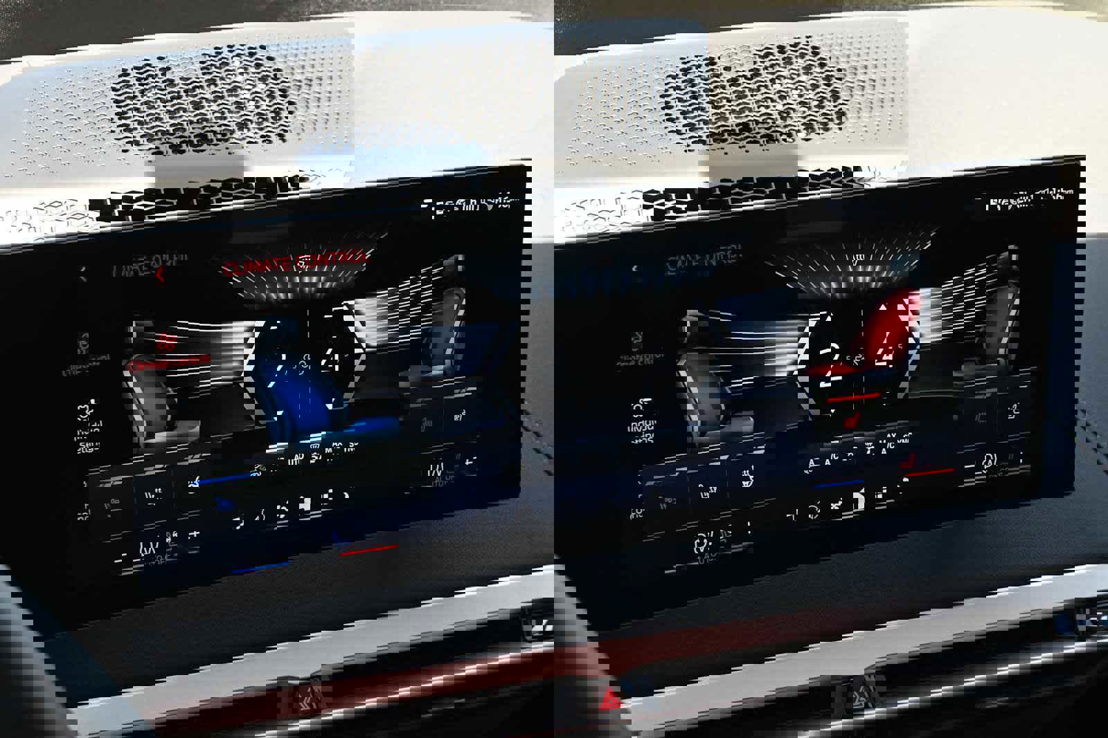 New 2026 BMW iX xDrive60 image 10