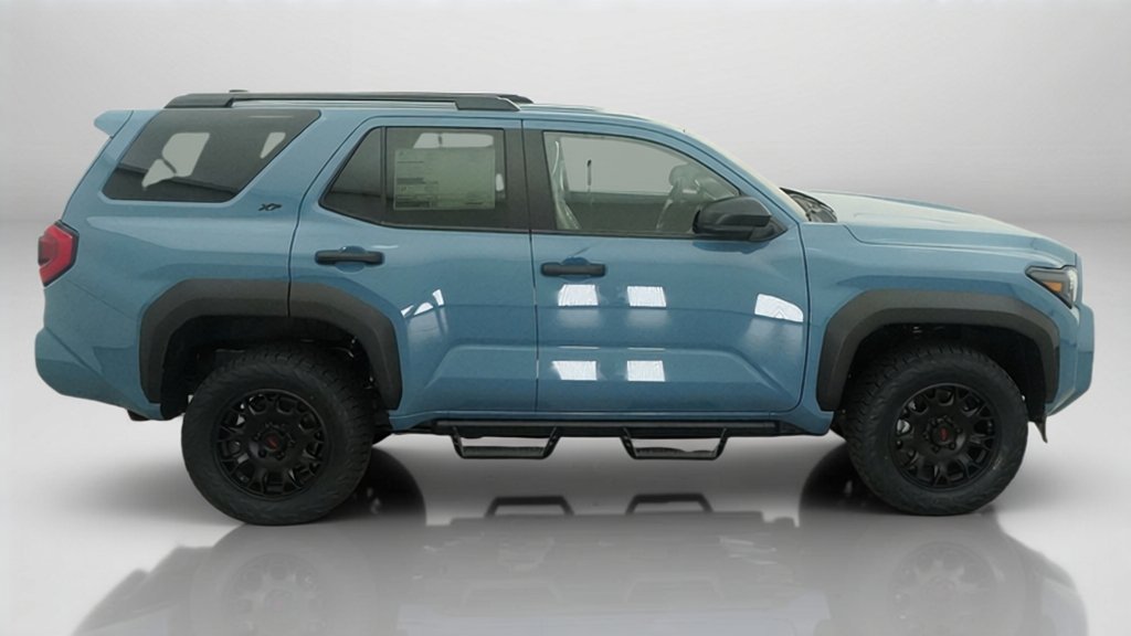 New 2026 Toyota 4Runner SR5 AWD/4WD image 7