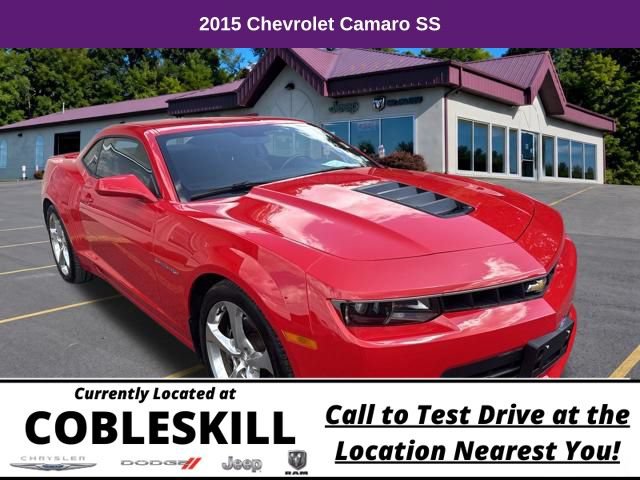 Used 2015 Chevrolet Camaro SS w/ RS Package RWD image 3