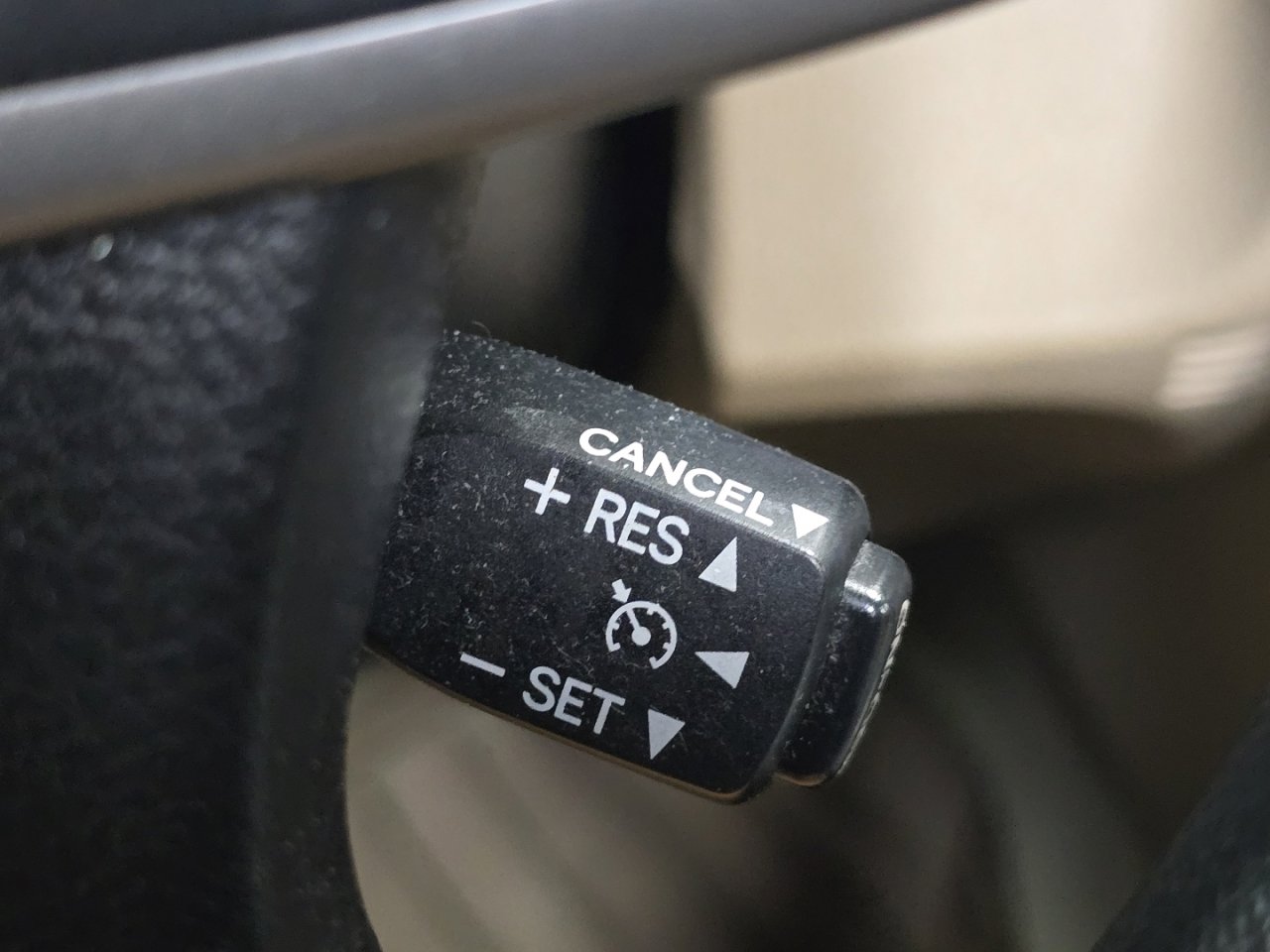 Used 2012 Toyota Camry LE image 31