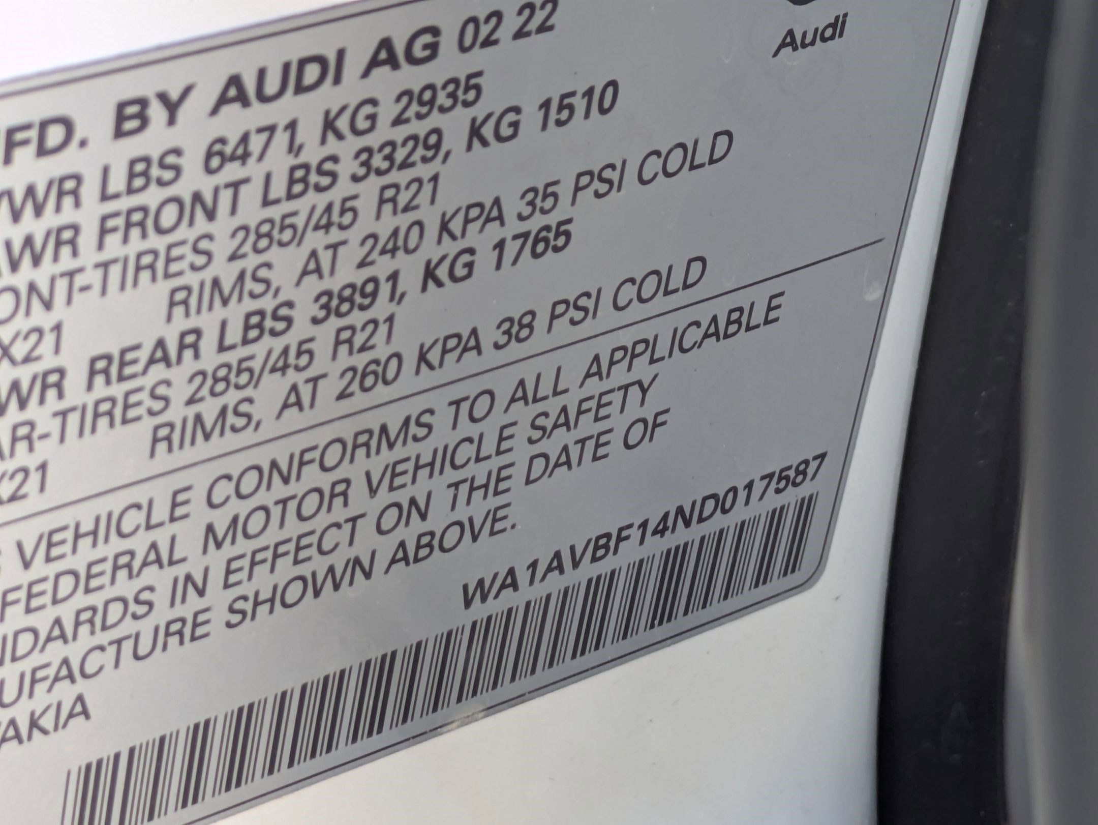 Used 2022 Audi Q8 Premium w/ Convenience Package AWD/4WD image 32
