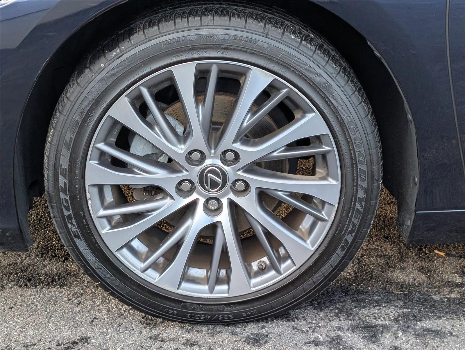 Used 2019 Lexus ES 350 w/ Premium Package FWD image 10