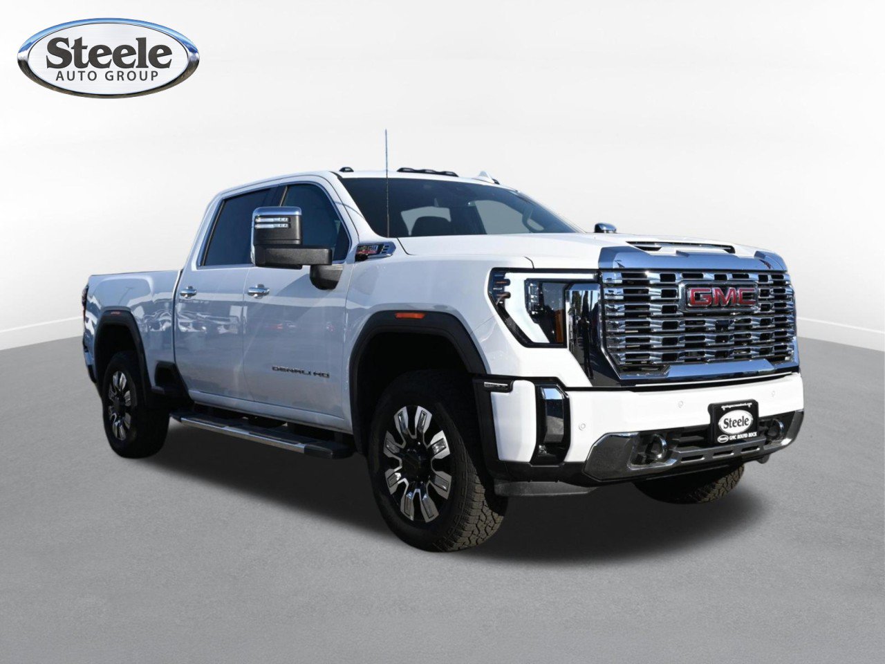 Certified 2025 GMC Sierra 2500 Denali AWD/4WD image 3