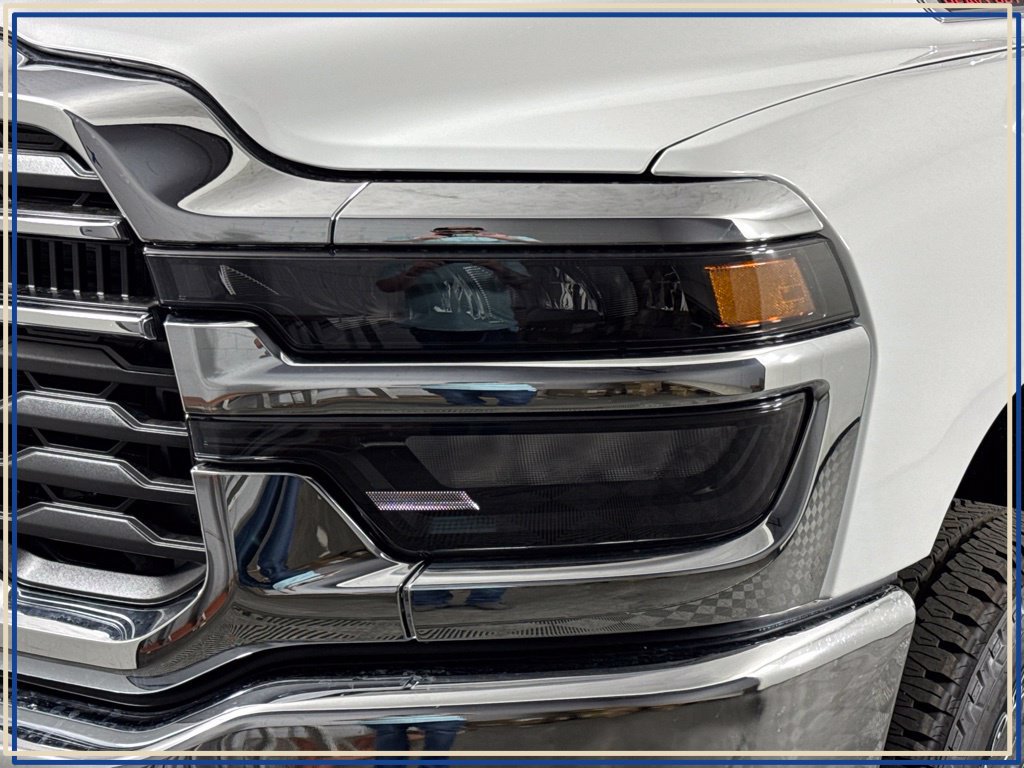 New 2026 RAM 2500 Tradesman AWD/4WD image 2