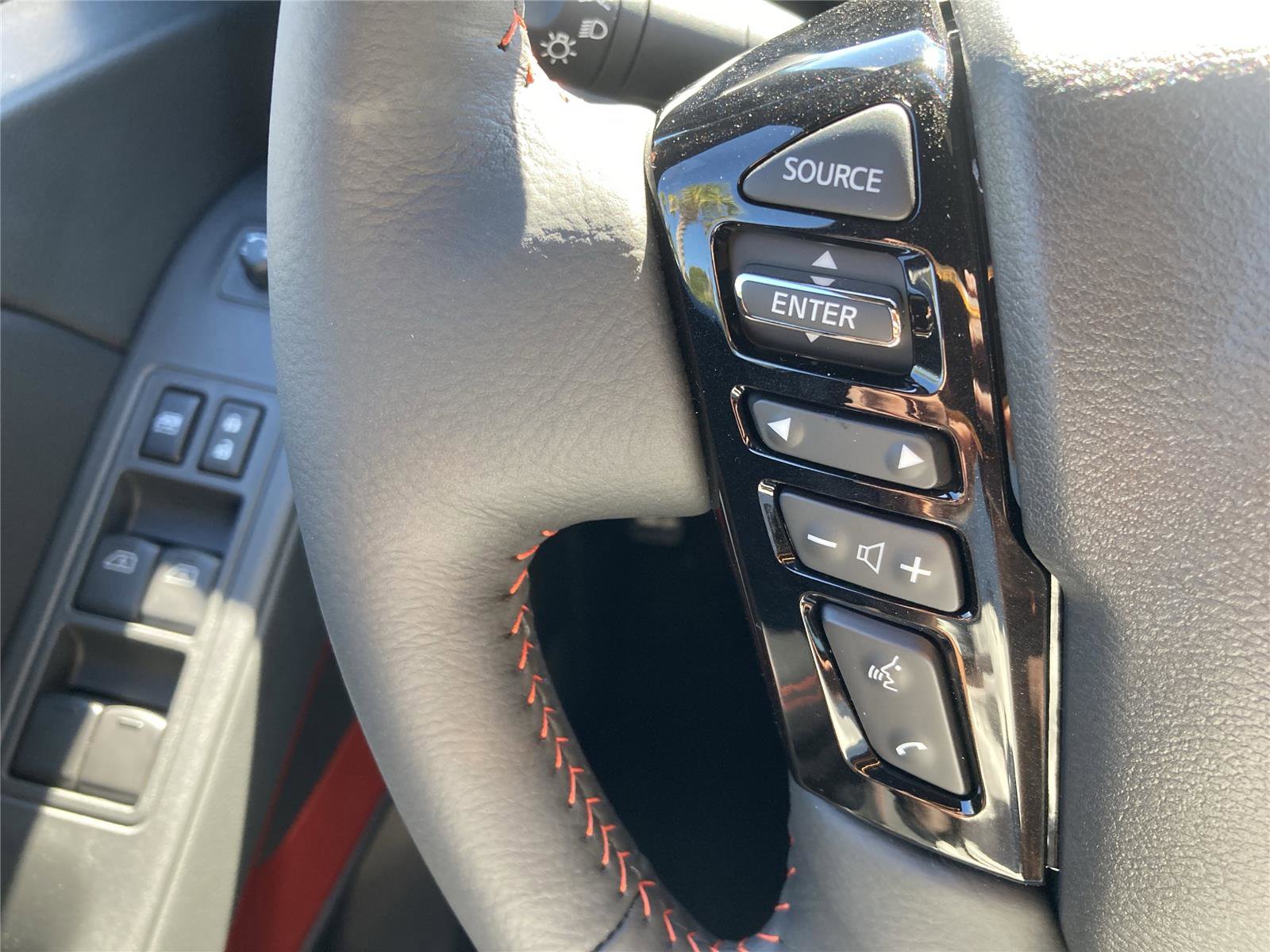 New 2026 Nissan Frontier PRO-4X w/ Pro-4x Convenience Package image 22