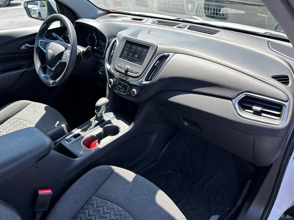 Used 2023 Chevrolet Equinox LT w/ LPO, Floor Liner Package AWD/4WD image 44