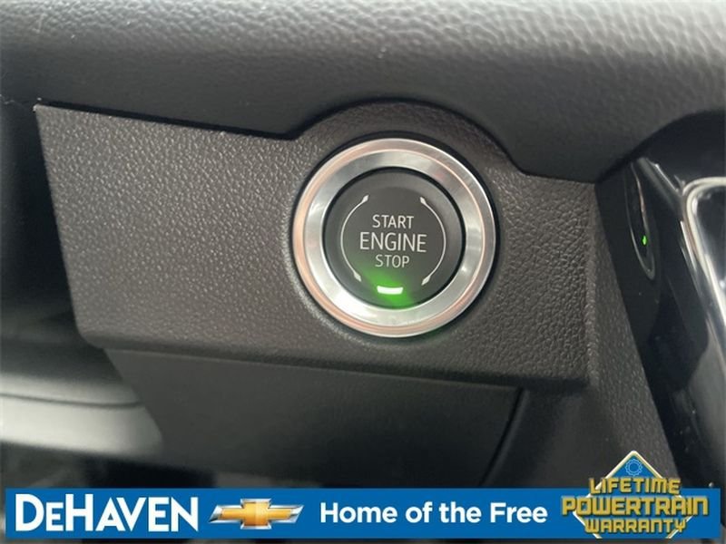 New 2026 Chevrolet Traverse RS w/ LPO, Floor Liner Package AWD/4WD image 17