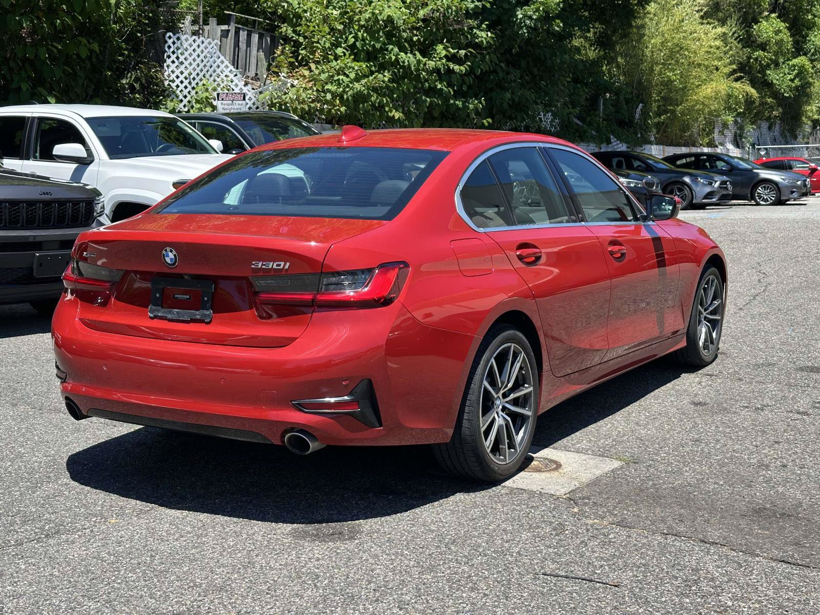 Used 2021 BMW 330i xDrive Sedan w/ Convenience Package AWD/4WD image 3