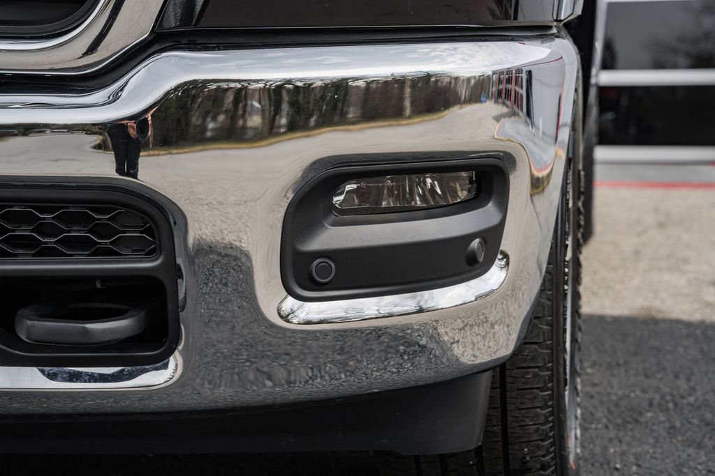 Used 2025 RAM 1500 Limited image 18