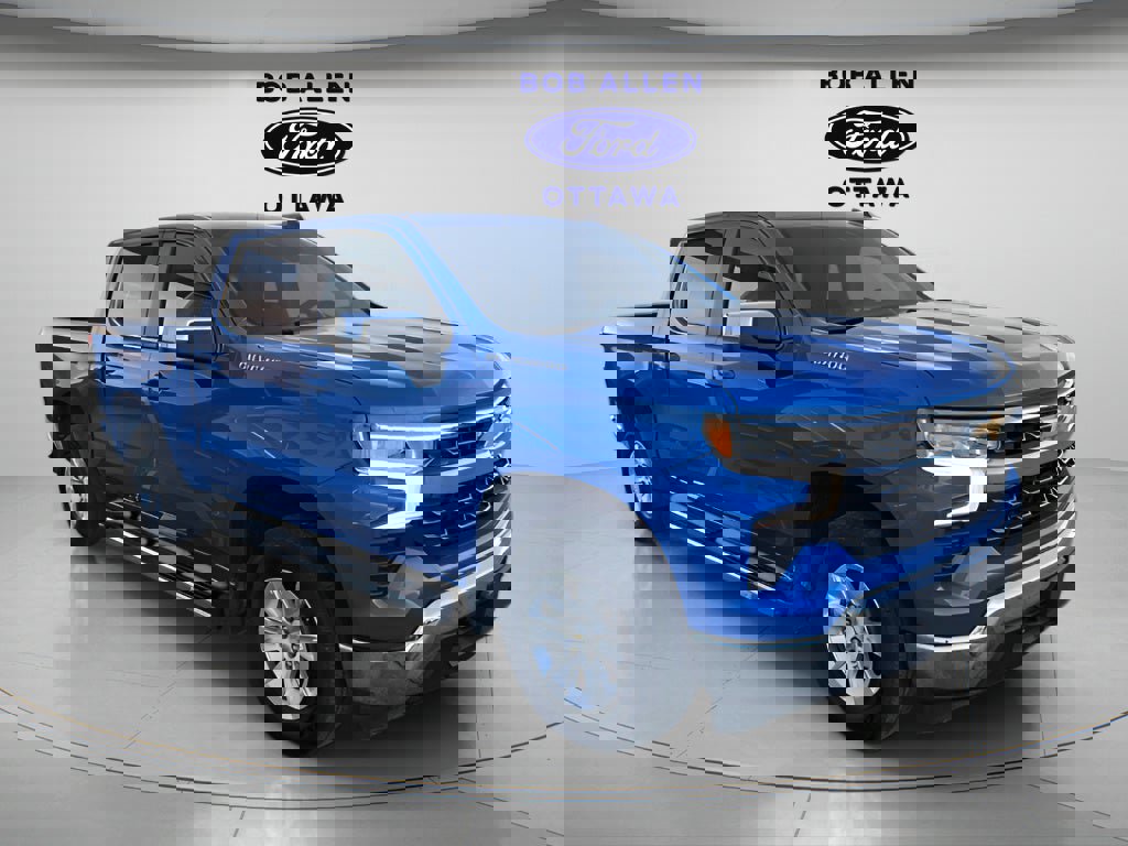 Used 2025 Chevrolet Silverado 1500 LT image 7