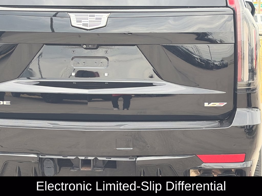 Used 2023 Cadillac Escalade ESV V AWD/4WD image 8