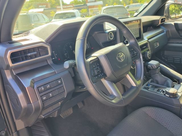 Used 2026 Toyota 4Runner SR5 AWD/4WD image 17